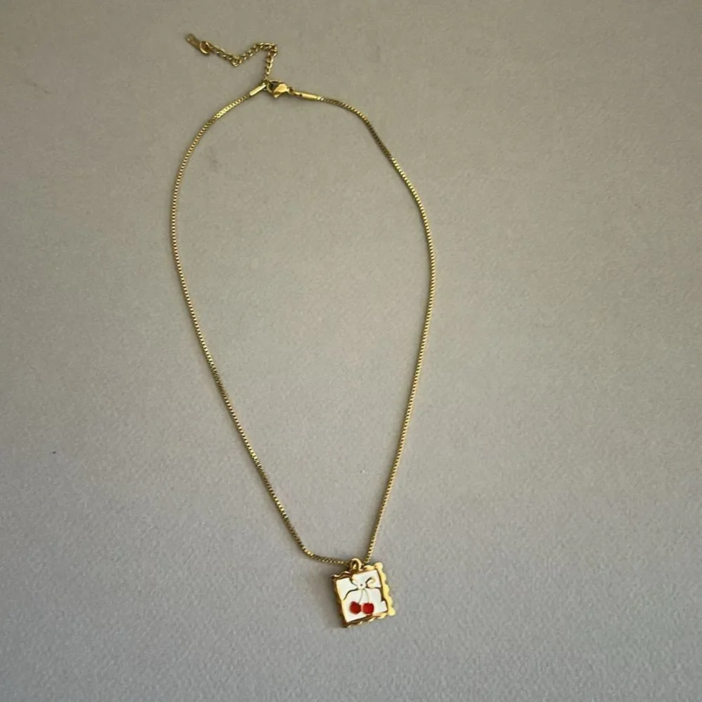 Cherry necklace A1314